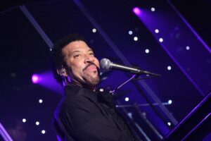 HOLIDAY EVENT FEATURING LIONEL RITCHIE | Private Estate in Greenwich, CT